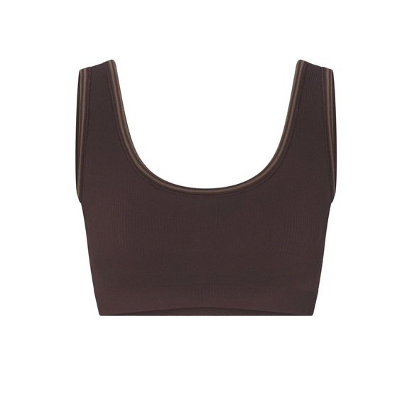 NikeSKIMS Ribbed SeamlessScoop Bra - Phoenix/Truffle - Picture 6 of 7
